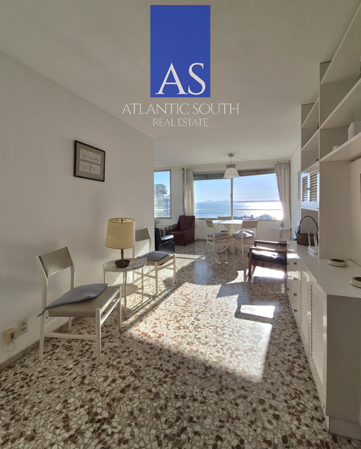 Apartamento ID.3833 - Apartamento con vista al mar 2 dormitorios con garage en Península Punta del Este 