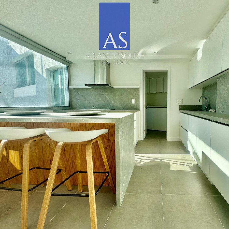 Apartamento ID.3572 - Apartamento 3 dormitorios primera línea Playa Mansa
