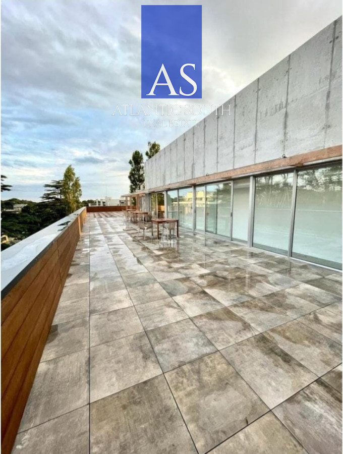 Apartamento ID.4756 - Apartamento de 2 dormitorios con amplia terraza 