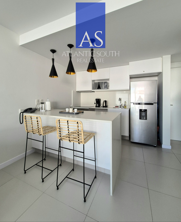 Apartamento ID.3940 - Apartamento de 1 Dormitorio en Parada 4 de Playa Mansa | Frente al COnrad