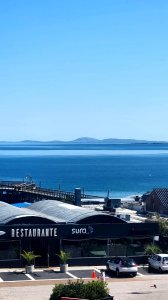 Apartamento en venta 3 domritorios y dependencia con hermosa vista Playa Mansa