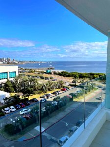 Apartamento moderno piso alto vista al mar Playa Mansa Punta del Este