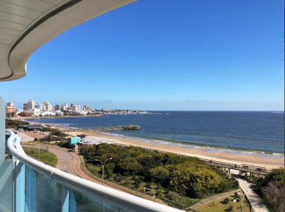 Torre de lujo 3 dormitorios mejor vista de Punta! Millenium Tower