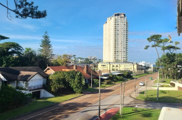 Apartamento 2 Dormitorios 2 baños terraza a metros de Playa mansa