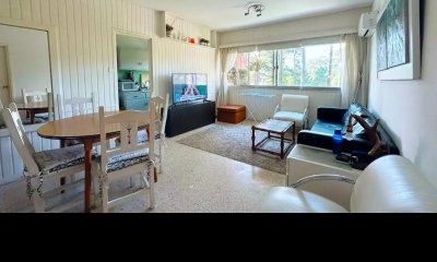 Apartamento de 1 dormitorio en complejo Arcobaleno, Punta del Este