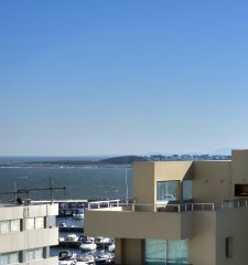 Apartamento de 1 dormitorio con vista parcial al mar semi reciclado Península