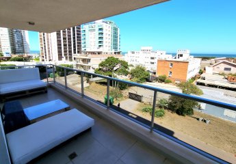 Apartamento 2 dormitorios en Playa Brava a 50mts del mar