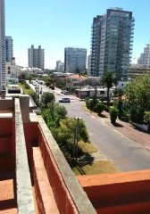 Alquiler anual y venta 1 dormitorio azotea con parrillero Punta del Este