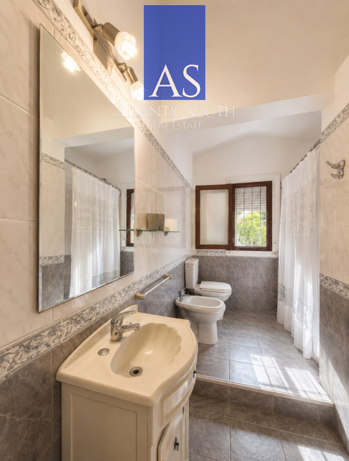 Casa ID.4877 - Casa 5 dormitorios + dependencia a 150mts del mar Playa Masa