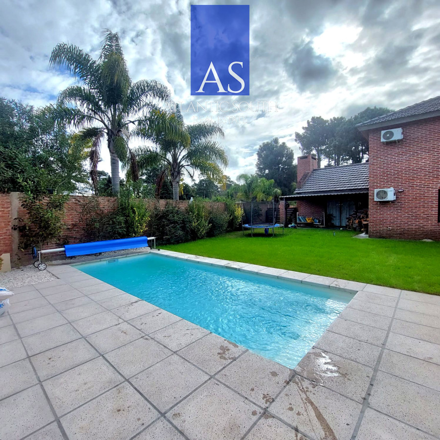 Casa ID.3867 - Casa moderna de 3 dormitorios piscina climatizada Pinares Punta del Este