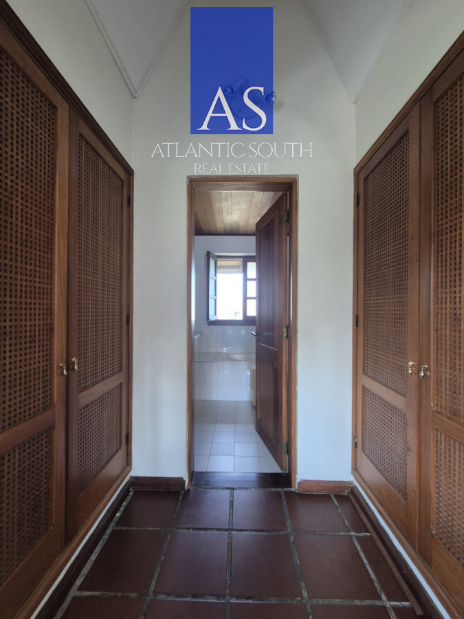 Casa ID.4599 - Casa 3 dormitorios Pinares 50mts del mar excelente estado