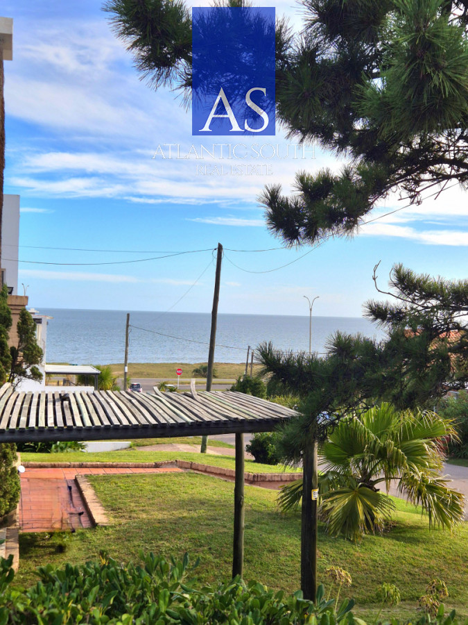 Casa ID.4599 - Casa 3 dormitorios Pinares 50mts del mar excelente estado