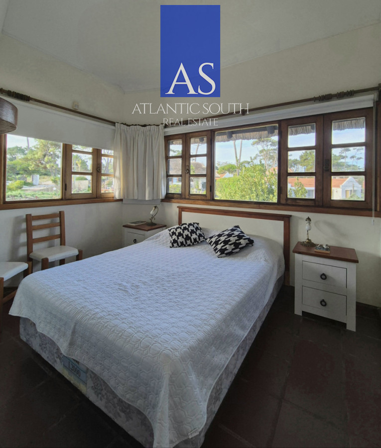 Casa ID.4599 - Casa 3 dormitorios Pinares 50mts del mar excelente estado