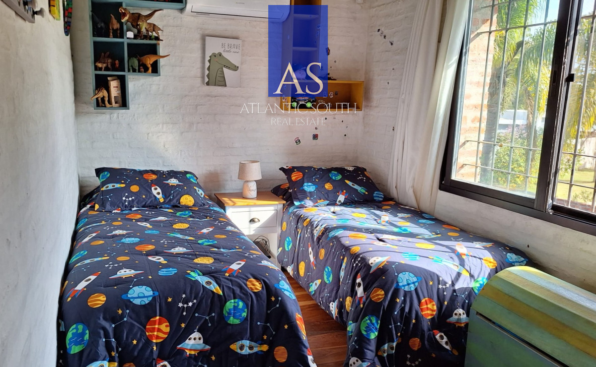 Casa ID.3867 - Casa moderna de 3 dormitorios piscina climatizada Pinares Punta del Este