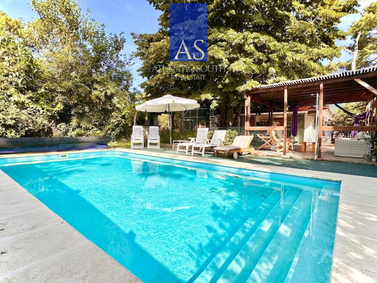 Casa ID.3392 - Mansión 7 dormitorios en Lugano Punta del Este