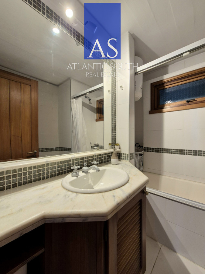 Casa ID.4599 - Casa 3 dormitorios Pinares 50mts del mar excelente estado