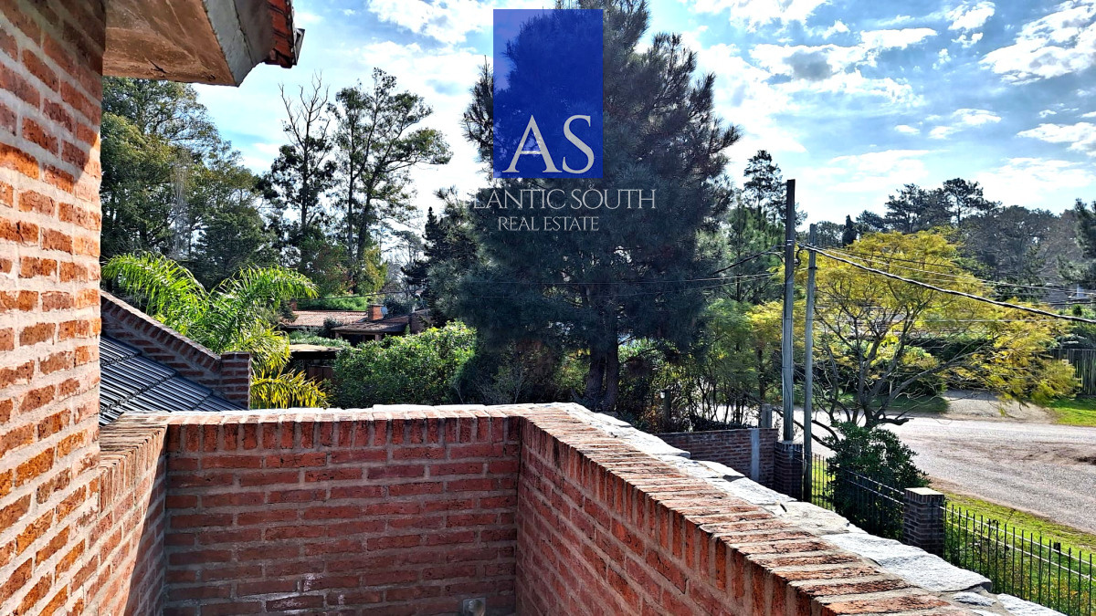 Casa ID.3867 - Casa moderna de 3 dormitorios piscina climatizada Pinares Punta del Este