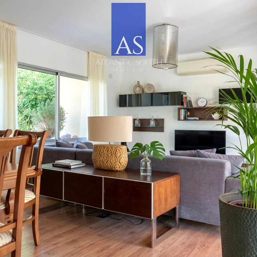 Casa ID.2722 - Casa moderna de 3 dormitorios estilo minimalista cercana al mar Playa Mansa Punta del Este