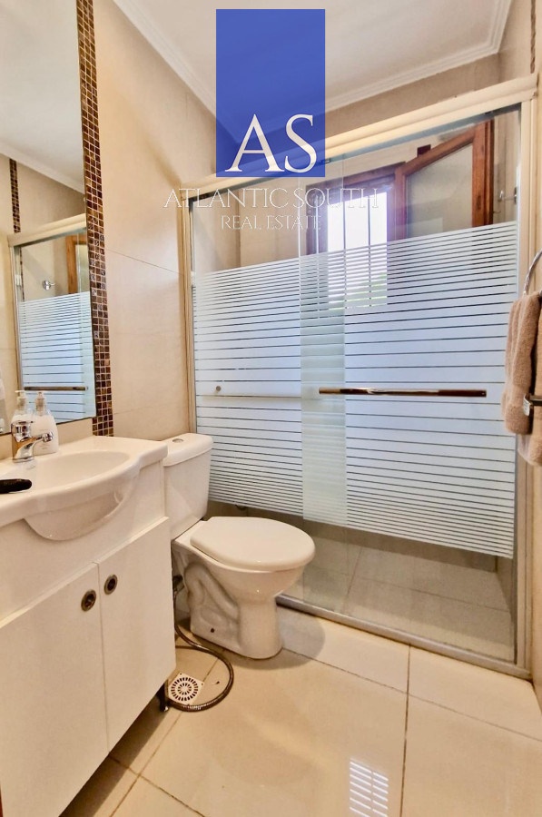 Casa ID.3948 - Casa en venta de 3 dormitorios moderna Punta del Este losa radiante 