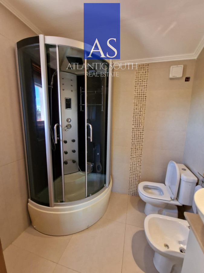Casa ID.3948 - Casa en venta de 3 dormitorios moderna Punta del Este losa radiante 