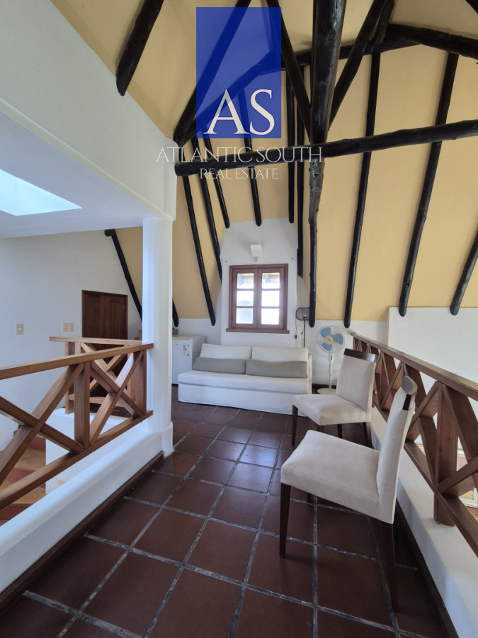 Casa ID.4599 - Casa 3 dormitorios Pinares 50mts del mar excelente estado