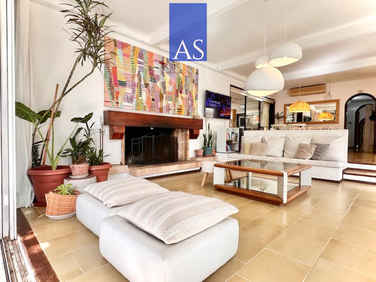 Casa ID.3392 - Mansión 7 dormitorios en Lugano Punta del Este
