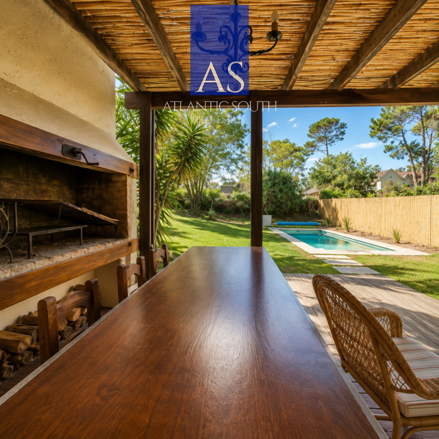 Casa ID.4809 - Casa 3 dormitorios con piscina y barbacoa cercana al mar Pinares Punta del Este 