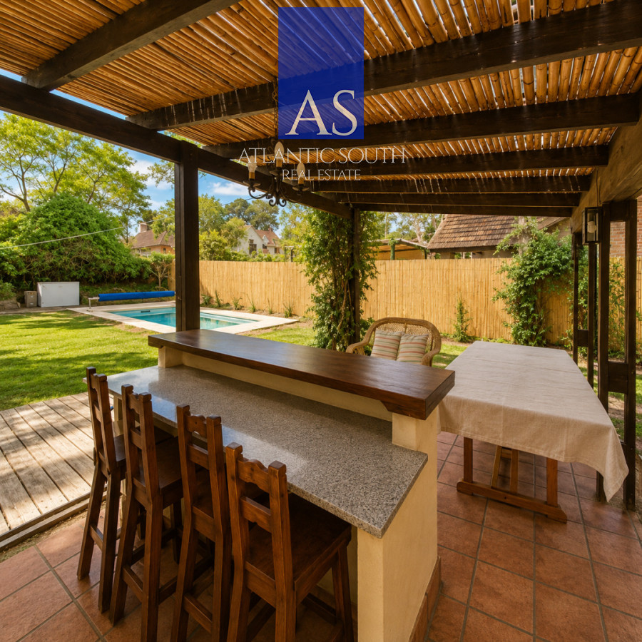 Casa ID.4809 - Casa 3 dormitorios con piscina y barbacoa cercana al mar Pinares Punta del Este 