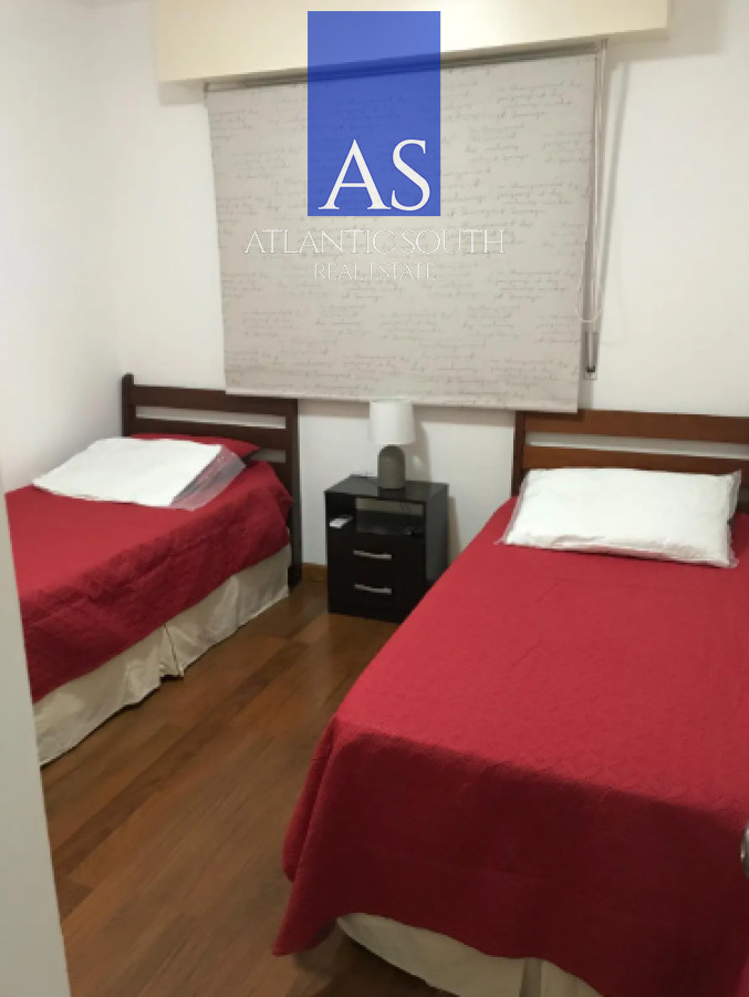 Casa ID.4330 - Casa moderna 3 dormitorios 3 baños cochera piscina Pinares Punta del Este