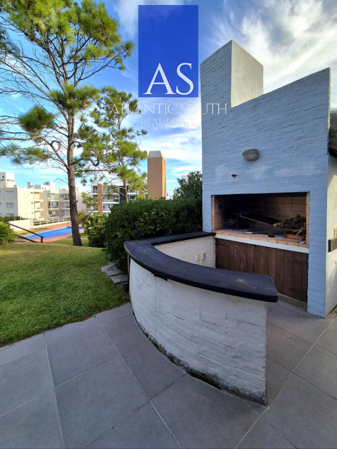 Casa ID.4599 - Casa 3 dormitorios Pinares 50mts del mar excelente estado