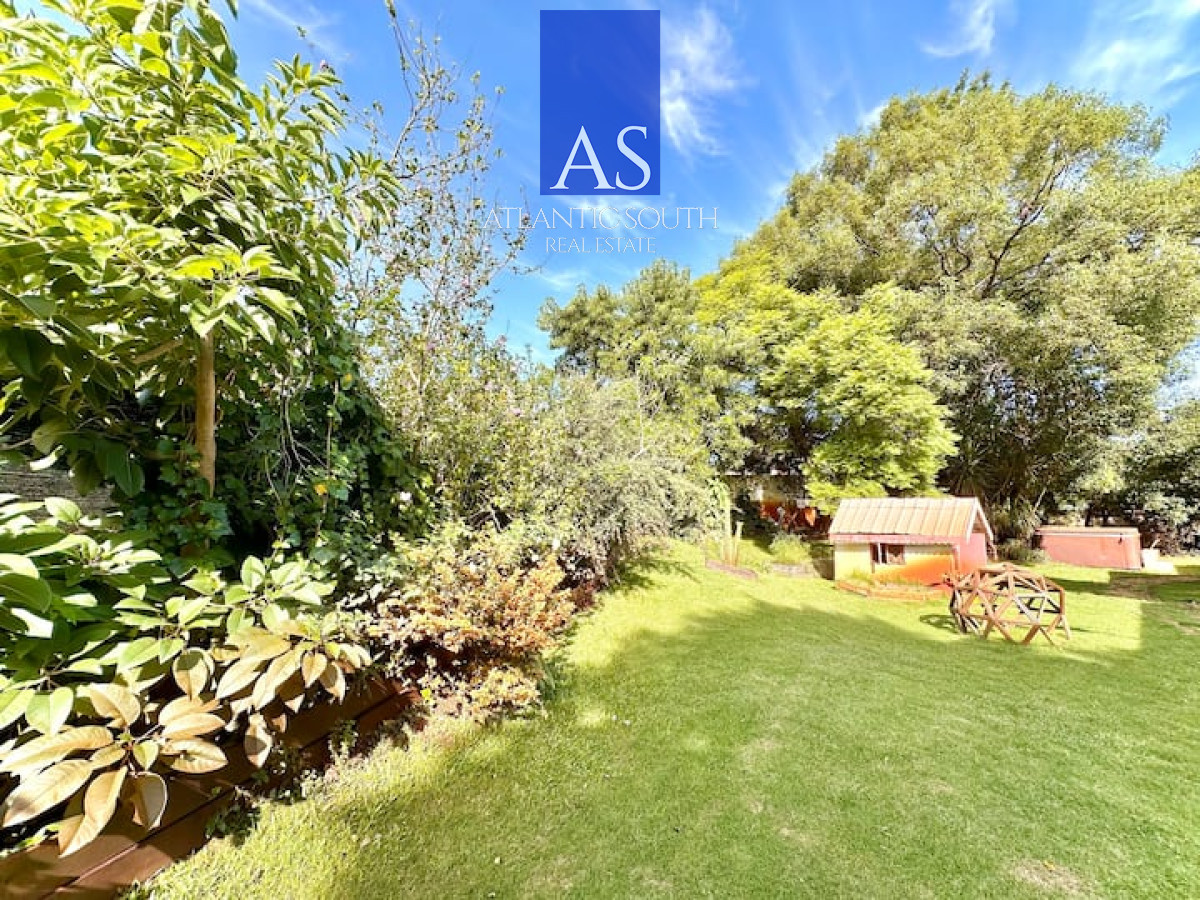 Casa ID.3392 - Mansión 7 dormitorios en Lugano Punta del Este