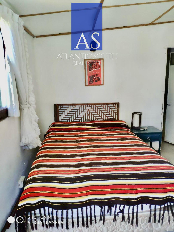 Casa ID.2963 - Casa de 4 dormitorios y dependencia Pinares