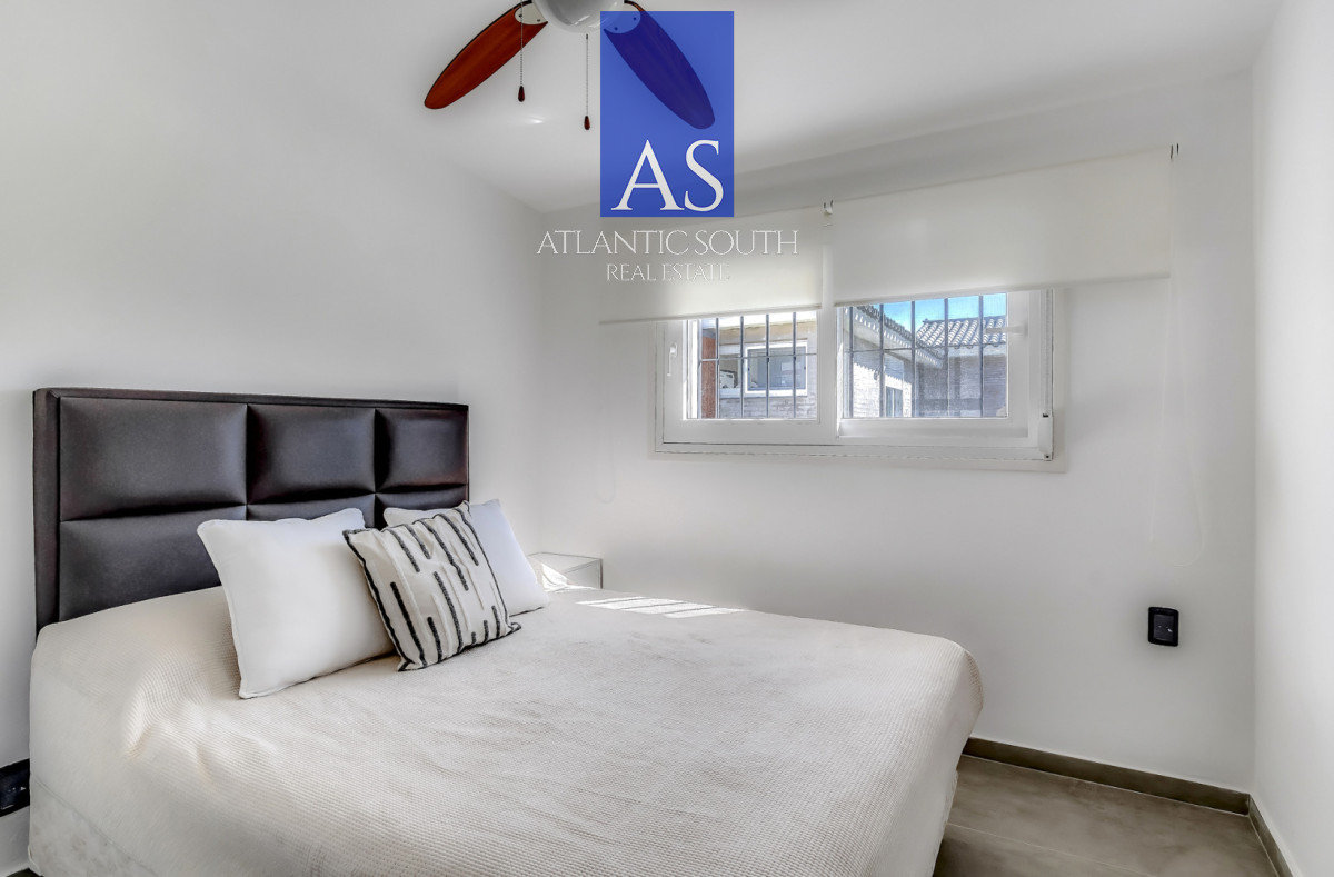 Casa ID.4842 - Chalet reciclado a 150 Metros del Mar en Playa Mansa