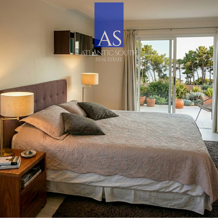 Casa ID.2722 - Casa moderna de 3 dormitorios estilo minimalista cercana al mar Playa Mansa Punta del Este