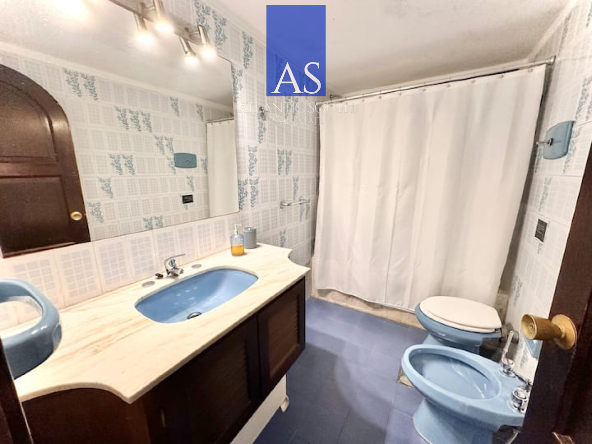 Casa ID.3392 - Mansión 7 dormitorios en Lugano Punta del Este