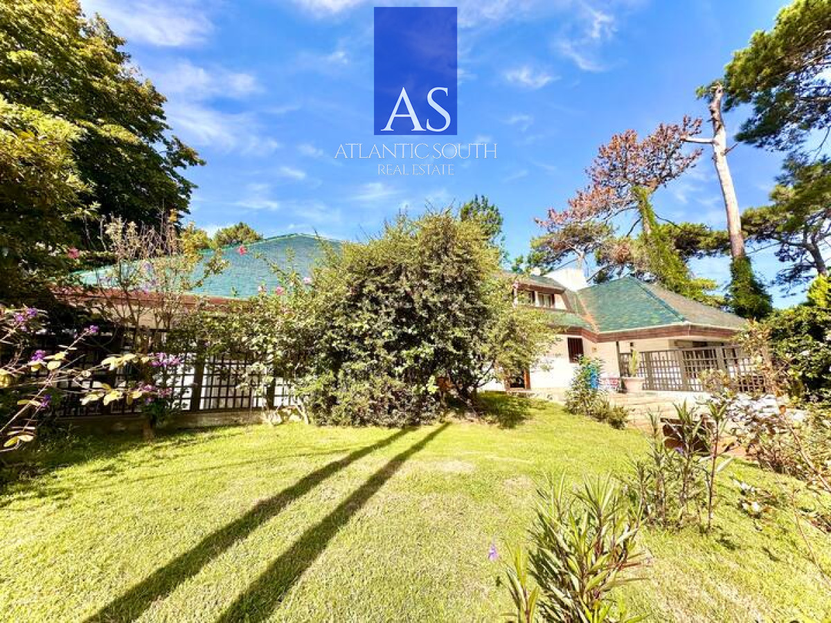 Casa ID.3392 - Mansión 7 dormitorios en Lugano Punta del Este