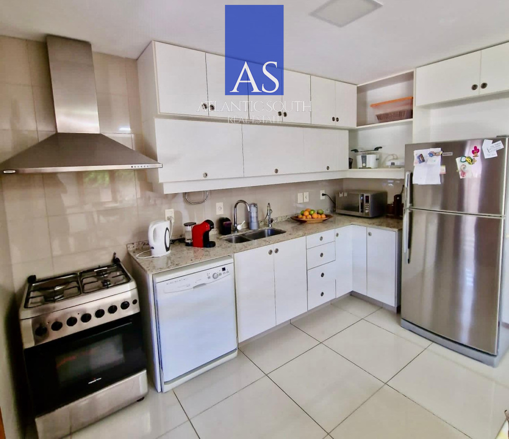 Casa ID.3948 - Casa en venta de 3 dormitorios moderna Punta del Este losa radiante 
