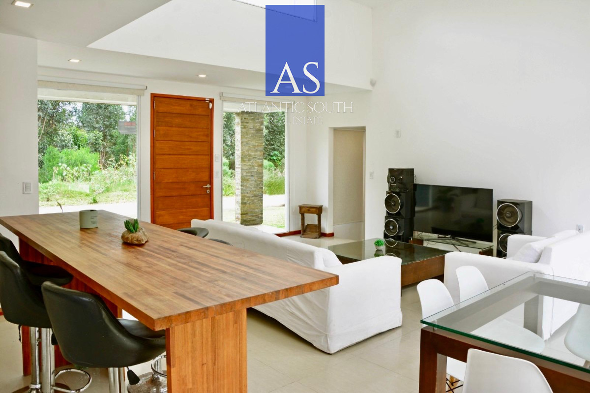 Beverly Hills - GoPunta - Portal Inmobiliario de Punta del Este - Maldonado