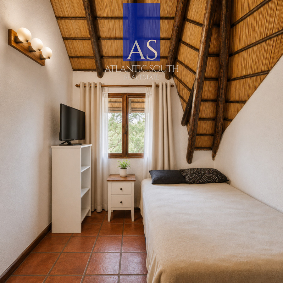 Casa ID.4809 - Casa 3 dormitorios con piscina y barbacoa cercana al mar Pinares Punta del Este 