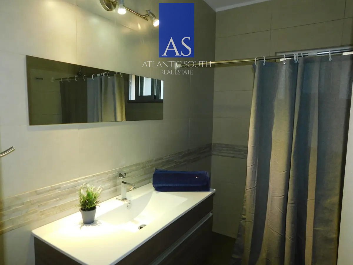 Casa ID.2722 - Casa moderna de 3 dormitorios con estilo minimalista cercana al mar Playa Mansa Punta del Este