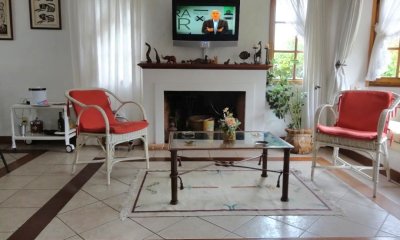 Casa 3 dormitorios Playa Mansa a 50 mts del mar