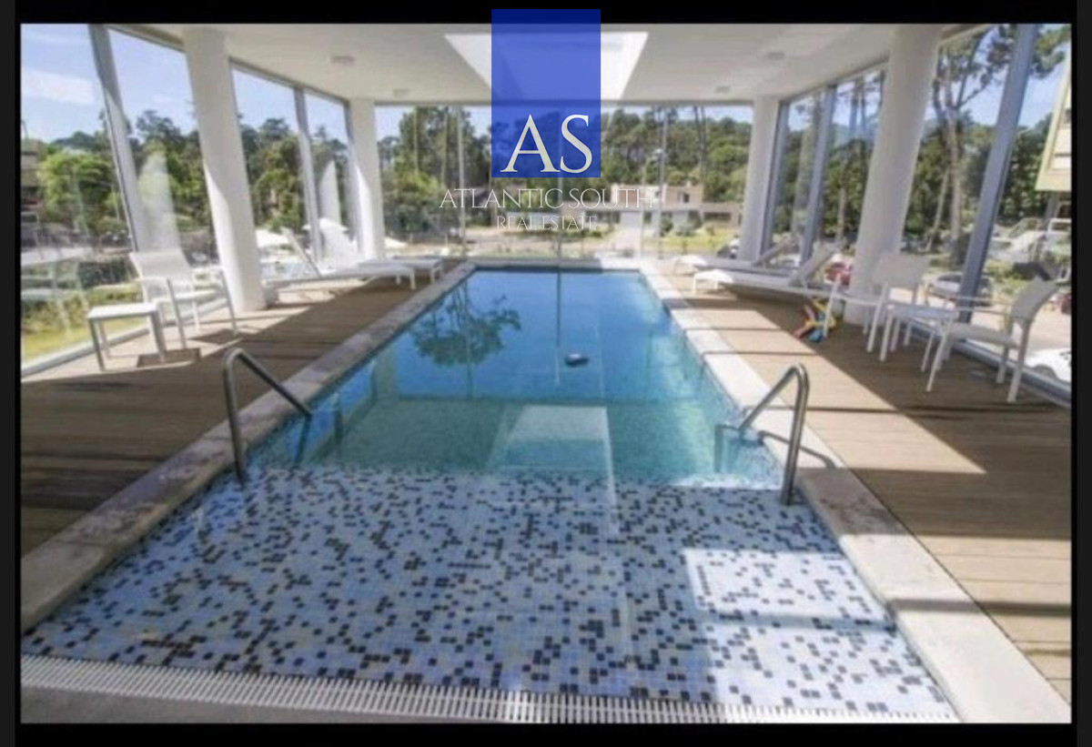 Apartamento ID.3868 - Penthouse 2 dormitorios moderno increíble vista al mar Punta del Este