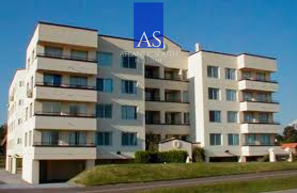 Apartamento ID.4284 - Apartamento reciclado 2 dormitorios frente al mar primera línea terraza cochera Playa Mansa Pinares