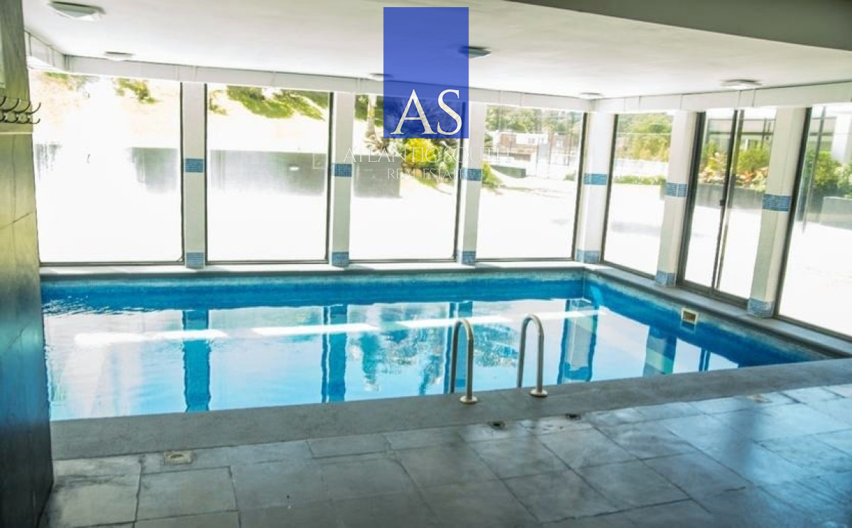Apartamento ID.4319 - Oportunidad moderno planta cómoda piso alto 3 dormitorios 2 baños terraza con espectacular vista al mar garage venta Punta del Este 