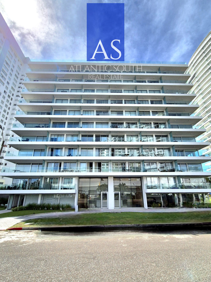 Apartamento ID.4082 - Apartamento a estrenar venta 1 dormitorio frente a metros del mar terraza garage Playa Mansa Punta del Este