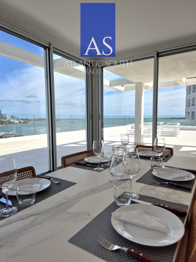 Apartamento ID.4082 - Apartamento a estrenar venta 1 dormitorio frente a metros del mar terraza garage Playa Mansa Punta del Este