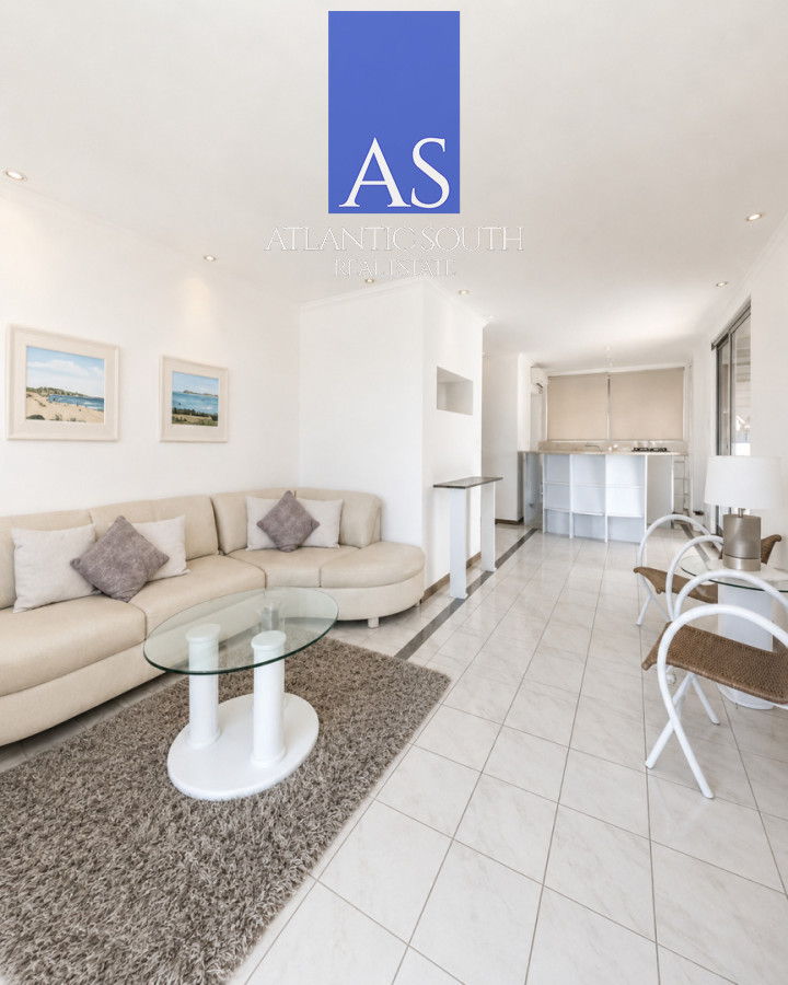 Apartamento ID.4619 - Apartamento de 2 Dormitorios terraza cochera Playa Mansa Punta del Este
