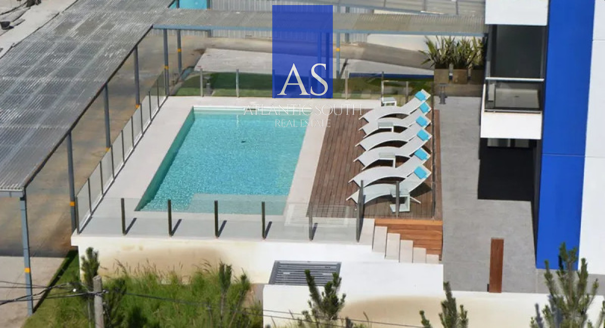 Apartamento ID.3819 - Apartamento 2 dormitorios a pasos del mar en excelente torre Playa BRava Punta del Este