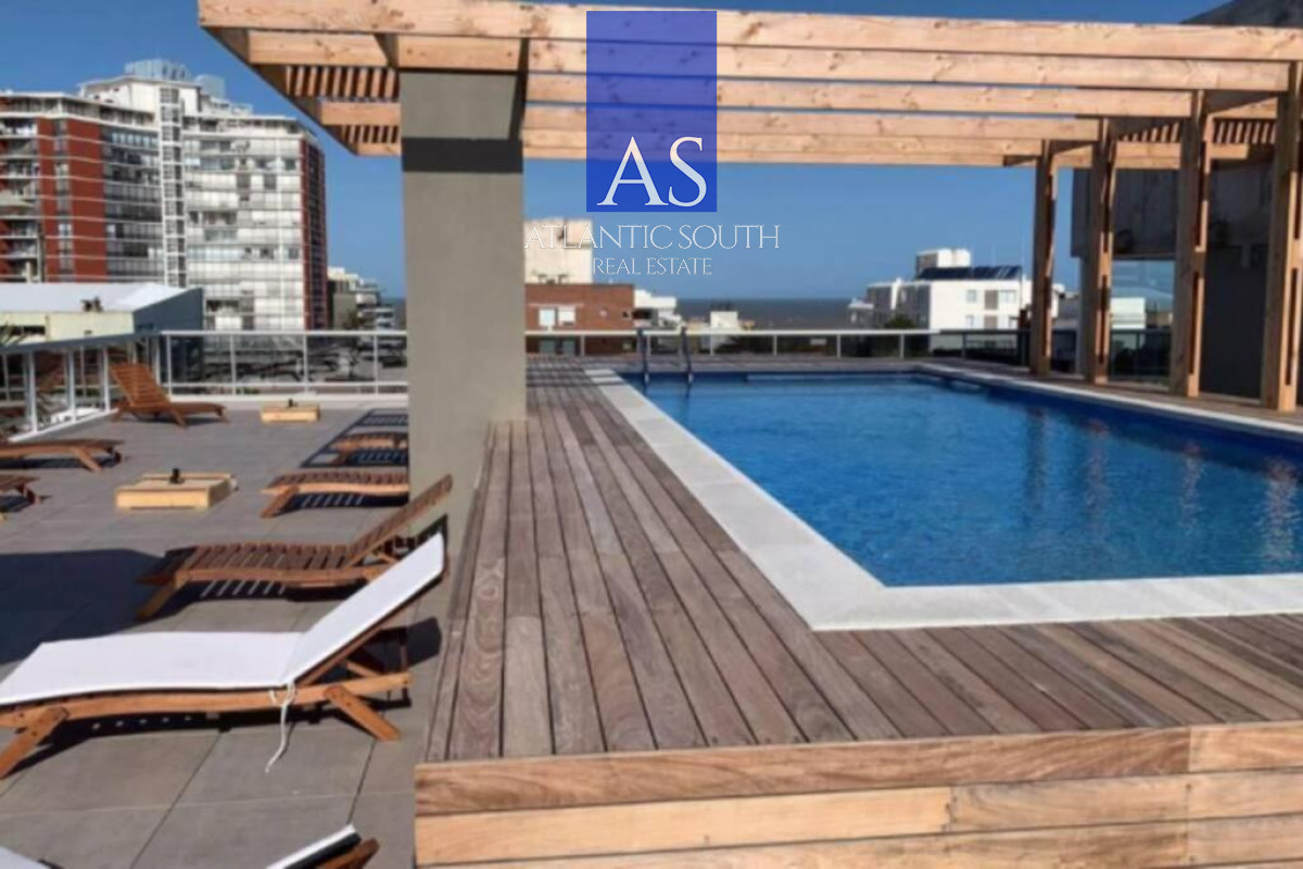 Apartamento ID.3479 - Apartamento a estrenar con patio jardín en Península piscina climatizada Punta del Este