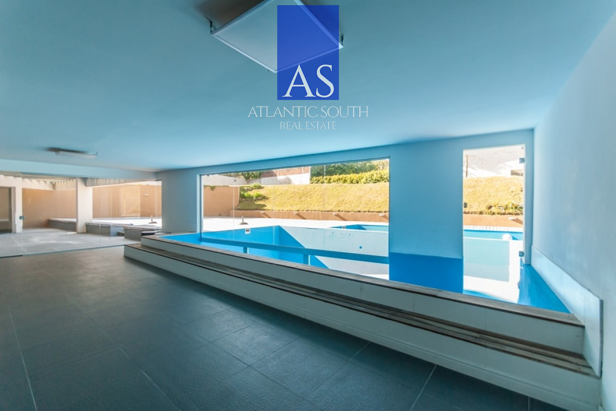 Apartamento ID.4455 - Penthouse apartamento 2 dormitorios frente al mar con azotea de uso exclusivo garage primera línea Playa Mansa Pinares Punta del Este